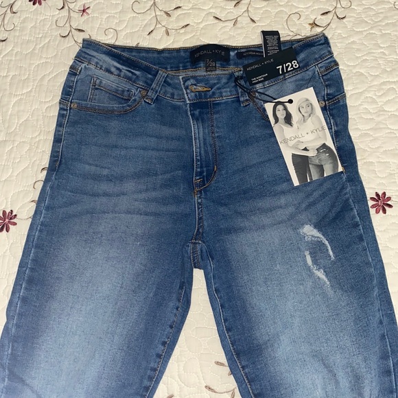 Kendall Kylie Kontour High Rise Jeans 